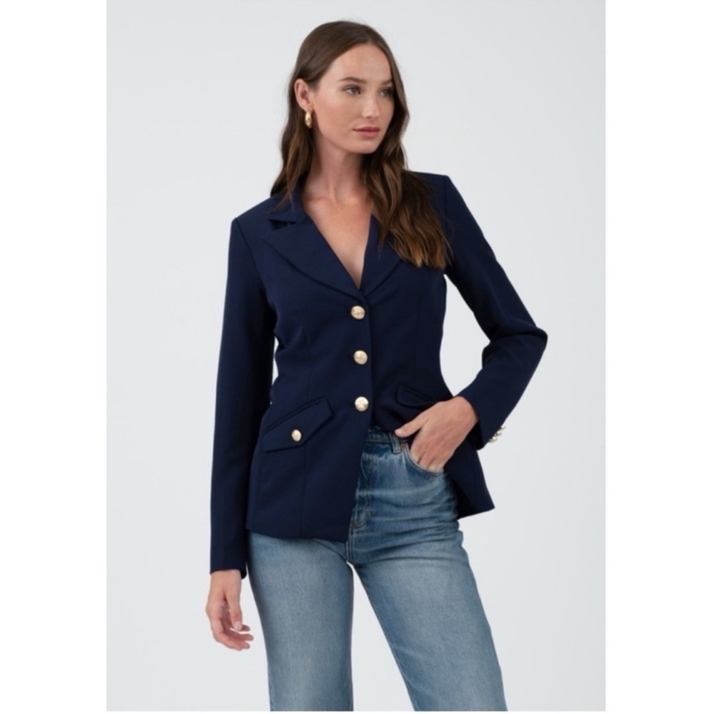 NWT Navy Blue Notched Lapel Tailored Blazer with Gold Buttons - Size Medium